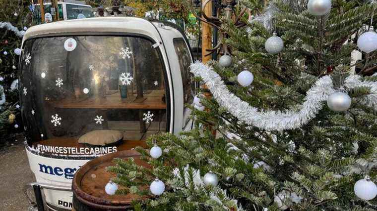 In Carrières-sur-Seine, raclettes, fondues and mulled wine are served in the cable cars