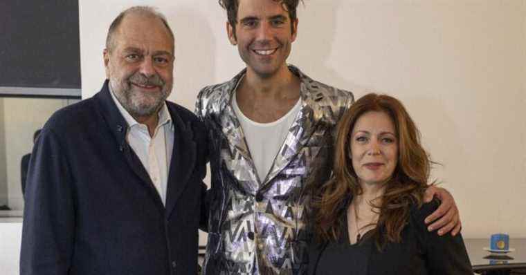 Isabelle Boulay and Eric Dupond-Moretti gathered to applaud Mika at the Philharmonie de Paris