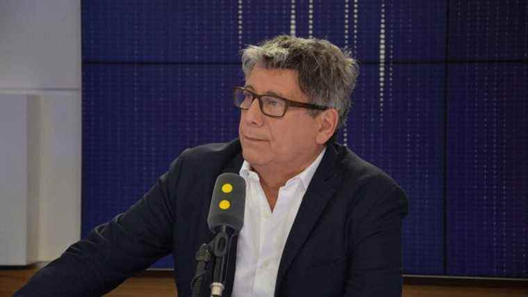 “It is a headlong rush” towards “a vaccine obligation”, considers the deputy Éric Coquerel