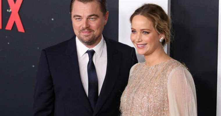 Jennifer Lawrence pregnant: first outing with her round belly, on the arm of Leonardo DiCaprio