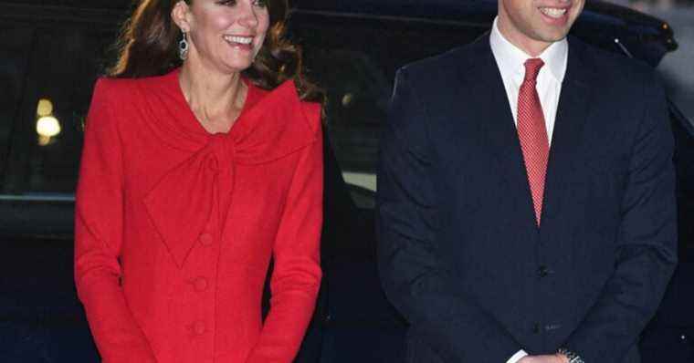 Kate Middleton festive in red: Christmas atmosphere at the place of her wedding with William