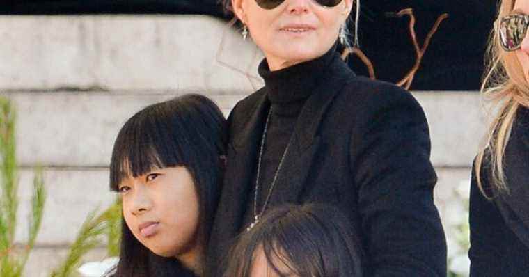 Laeticia Hallyday and Joy on Johnny’s grave: Jade absent, she speaks from a distance …