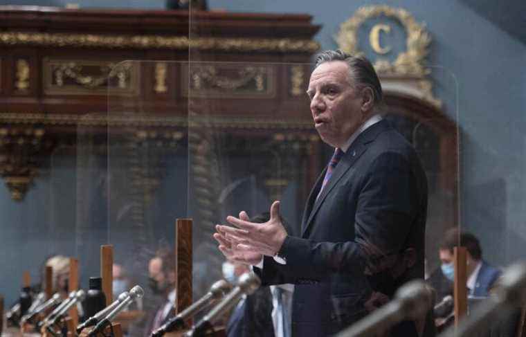 Legault makes a Justin Trudeau of himself, denounces the DND