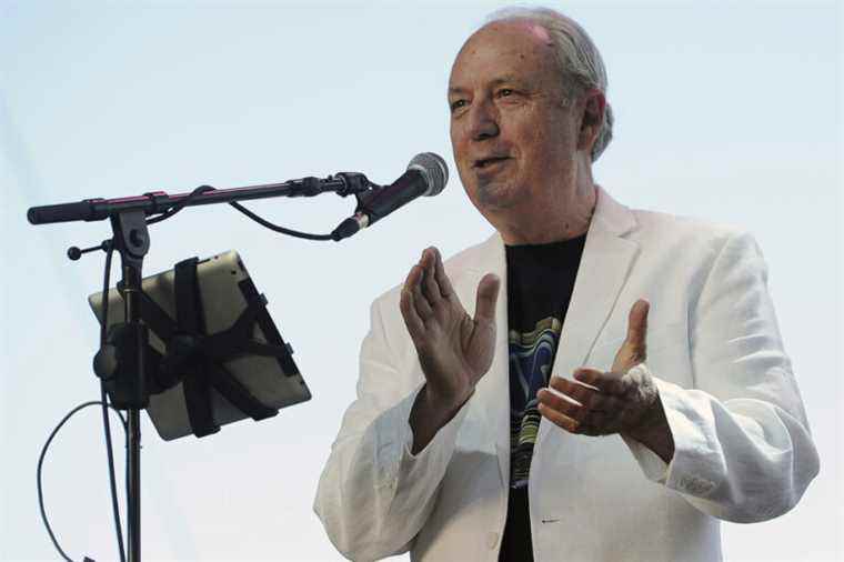 Michael Nesmith of The Monkees dies