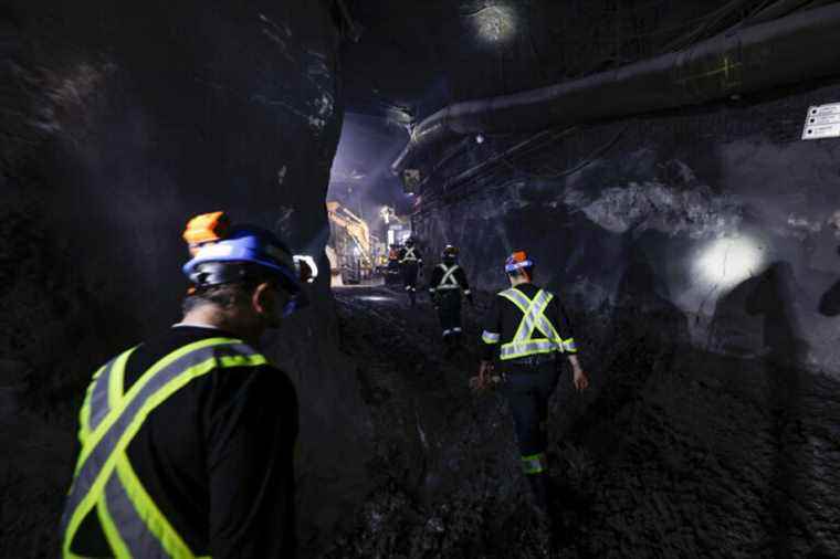 Mines |  Descent into the bowels of the earth