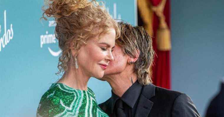 Nicole Kidman sublime and in love on the red carpet, on the arm of her husband Keith Urban