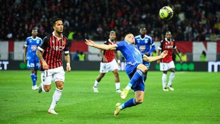 OGC Nice defeat against Racing de Strasbourg (0-3)