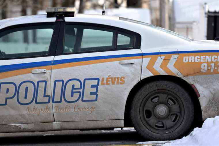 Screening clinic in Lévis |  Woman arrested for hitting nurse