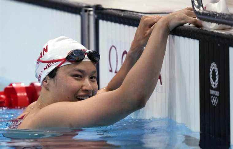 Swimming: Mac Neil smashes the world record in the 50m backstroke