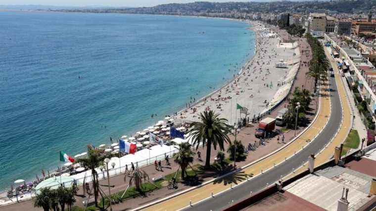 To recover from the caloric Christmas meal, the people of Nice will run on the Promenade des Anglais