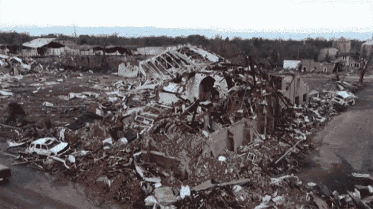 Tornadoes in the United States: desolate landscapes in the affected states