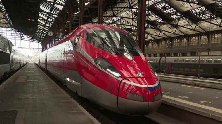 Trenitalia competes with SNCF on the line connecting Paris to Lyon