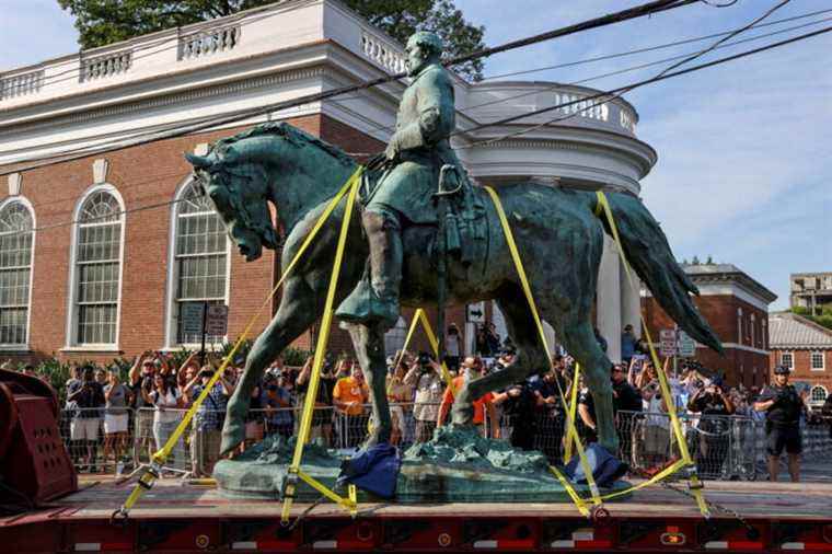 Virginia |  A second time capsule discovered under a Confederate statue