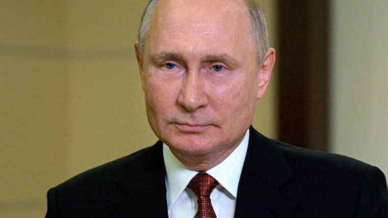 Vladimir Putin promises “military and technical” response in case of “unfriendly actions”