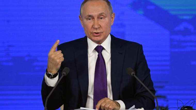 Vladimir Putin reiterates his remarks about the West at his annual conference