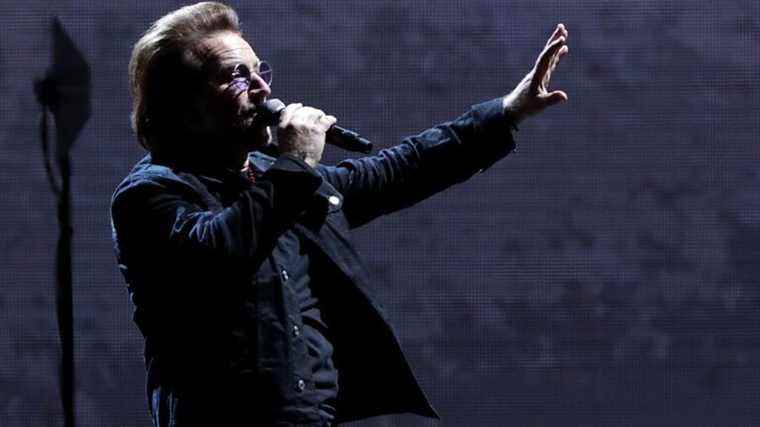 Watch Bono perform U2’s “Running to stand still” at St Patrick’s Church in Dublin on December 24th