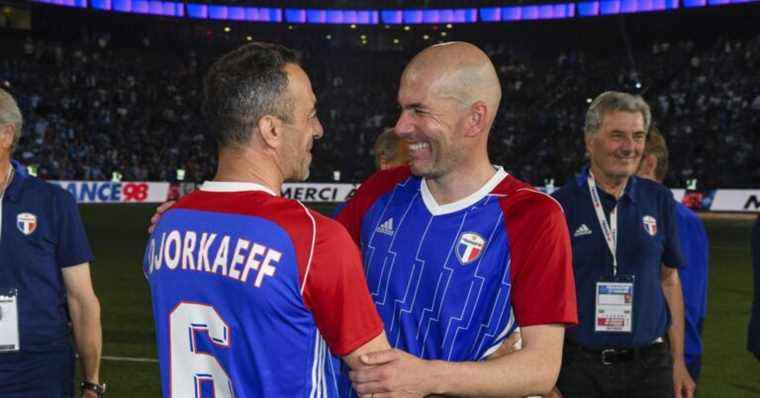 Zinedine Zidane has fun in Paris with the band of 98 champions: who has been invited?