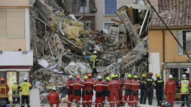 a second victim, an 82-year-old woman, found under the rubble of the collapsed building in Sanary-sur-Mer