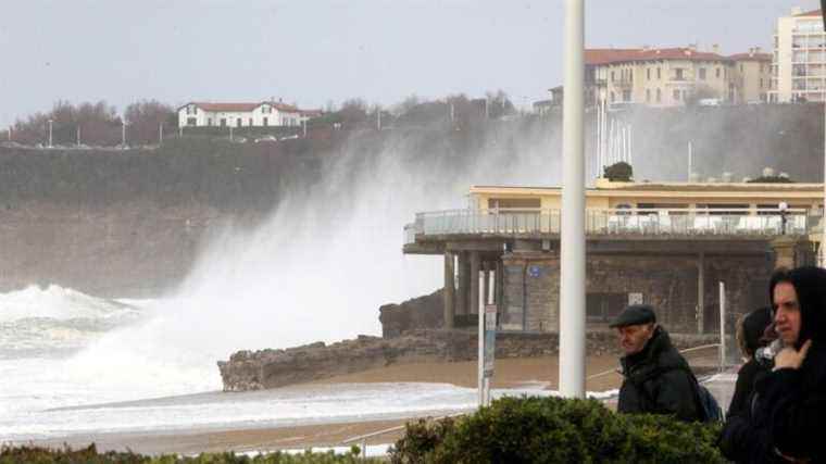 accidents, train delays and activities postponed in the Basque Country