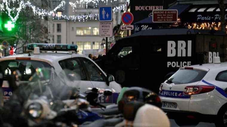 the madman of the 12th arrondissement has just freed one of the hostages