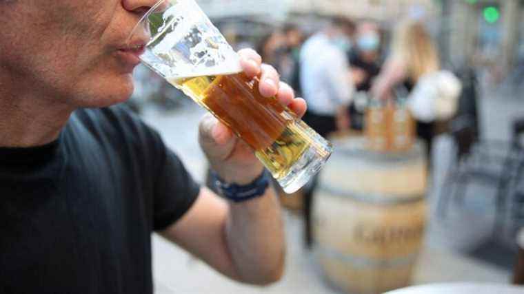 genetics, a key factor in the development of liver cancer in people who drink a lot of alcohol