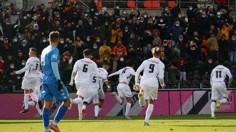 in Quevilly, Stade Lavallois will try to climb to 16th, a first for 19 years