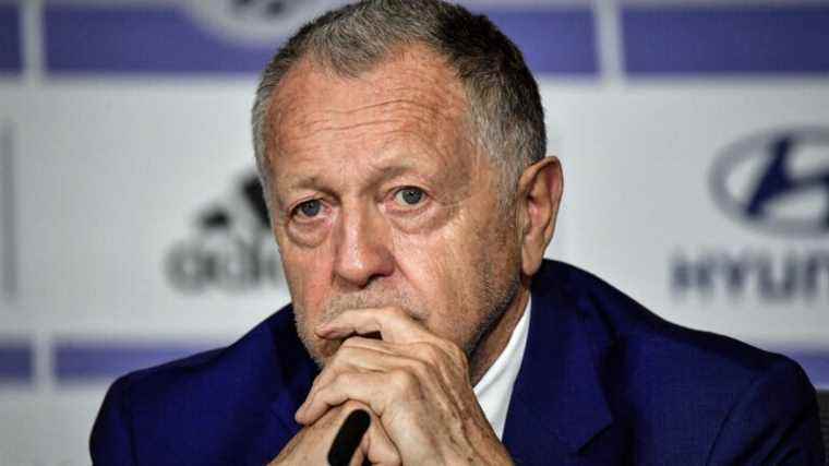 in his report, the OL-OM referee mentions alleged threats from Jean-Michel Aulas