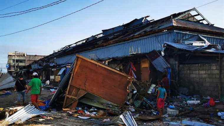 more than 20 dead after typhoon Rai