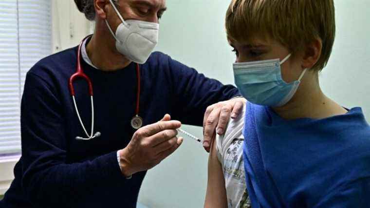 several European countries are launching the vaccination of children