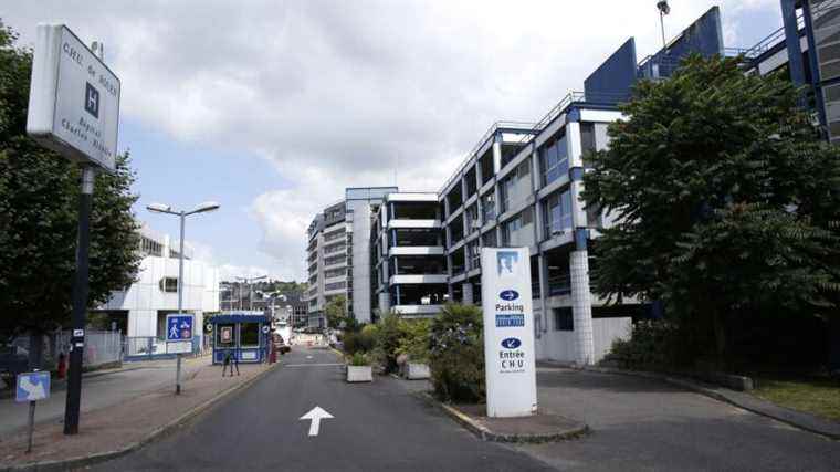 start of an indefinite strike at the Rouen University Hospital Emergency Department to demand more resources