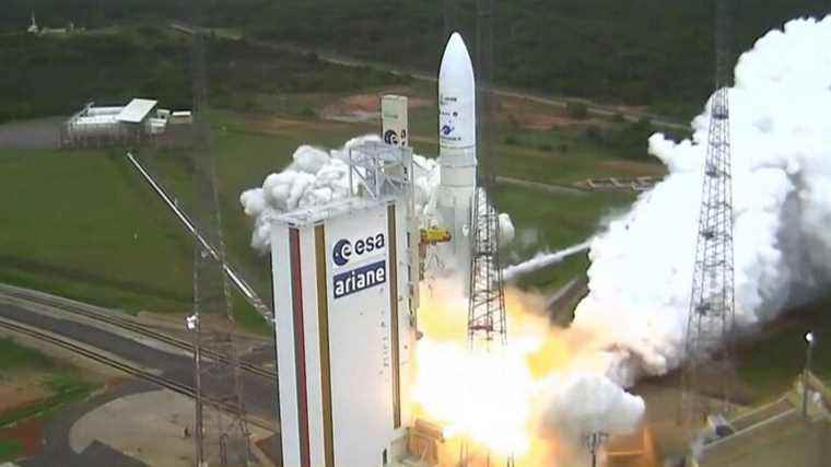 successful launch of the James Webb telescope aboard Ariane 5