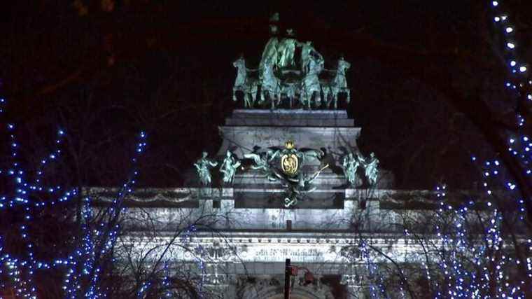 the charm of Brussels, adorned with its clothes of lights