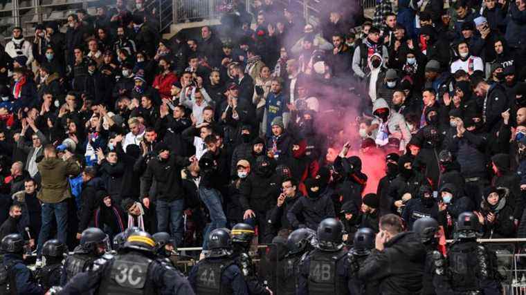 the two clubs excluded from the Coupe de France by the French Football Federation