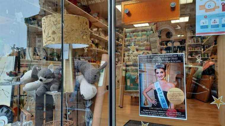 the whole city of Blain behind its candidate, Miss Pays de la Loire