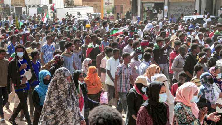 thousands of anti-coup protesters repulsed with tear gas near the presidential palace