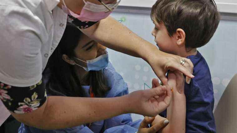 vaccination of 5/11 year olds, a “real organizational challenge”, according to Professor François Angoulvant