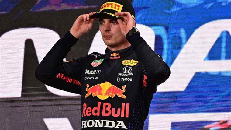 what are the scenarios to see Max Verstappen win the title of world champion this weekend?