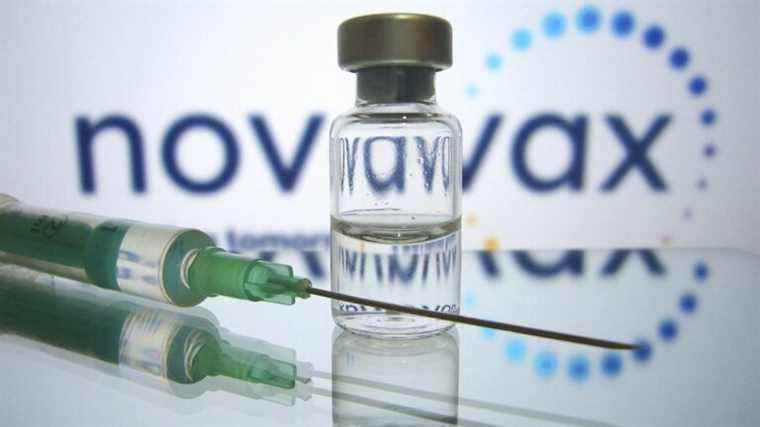 the overseas territories will receive the Novavax vaccine as a priority, without messenger RNA, announces the Elysée