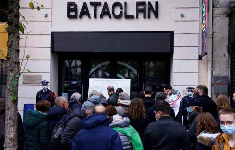 A surgeon tries to sell the X-ray of an injured Bataclan