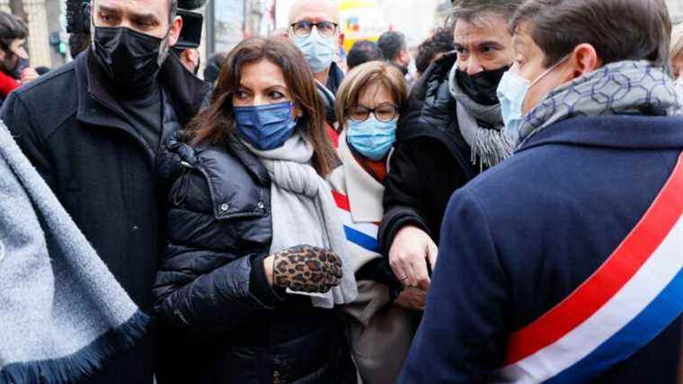 Anne Hidalgo heckled in the Parisian demonstration