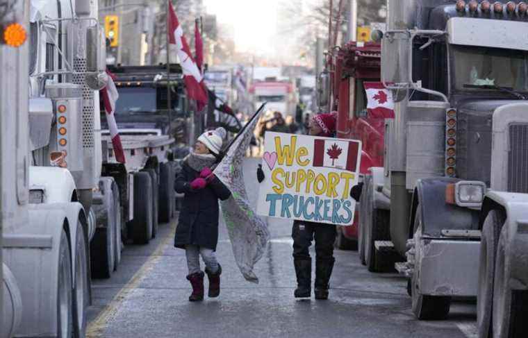 Anti-vaccine protesters continue to pour into the capital