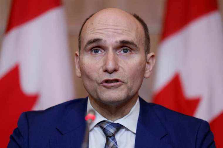 Antivirals from Merck and Pfizer |  Minister Duclos promises something new within a few weeks