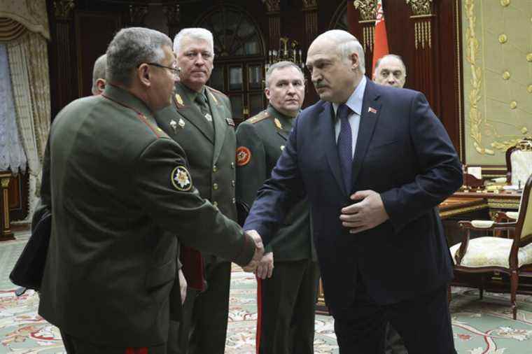 Belarus announces new military maneuvers with Russia