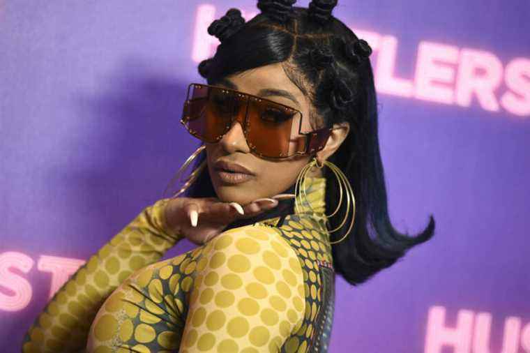 Cardi B helps Bronx fire victims