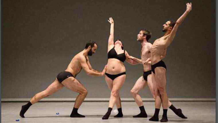 Dance with the choreographer Silvia Gribaudi and her show Graces on tour in Savoie