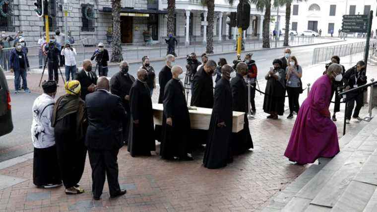 Desmond Tutu’s coffin arrived at Cape Town Cathedral for a final tribute