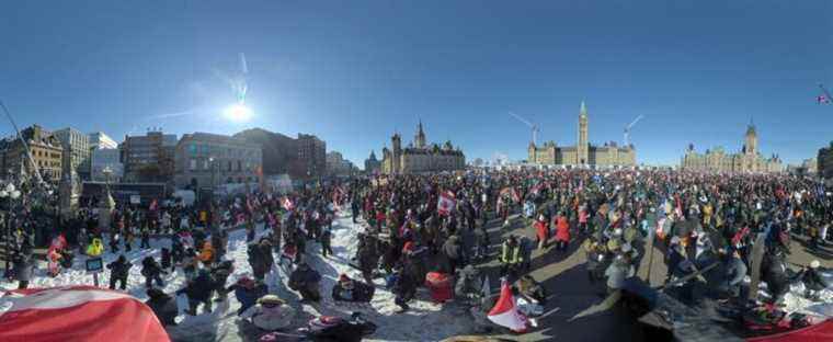 [EN IMAGES] Ottawa protest: Truckers brace for another night in downtown