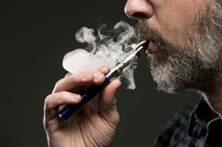 Electronic cigarettes, help or danger?