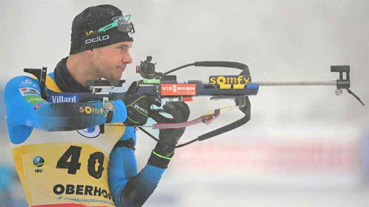 Émilien Jacquelin, 2nd in the Oberhof sprint behind Alexander Loginov, consolidates his first place overall