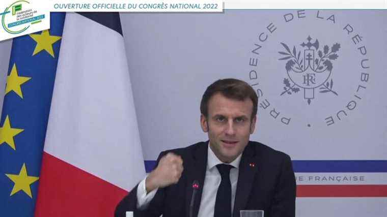 Emmanuel Macron is preparing a “lightning war”